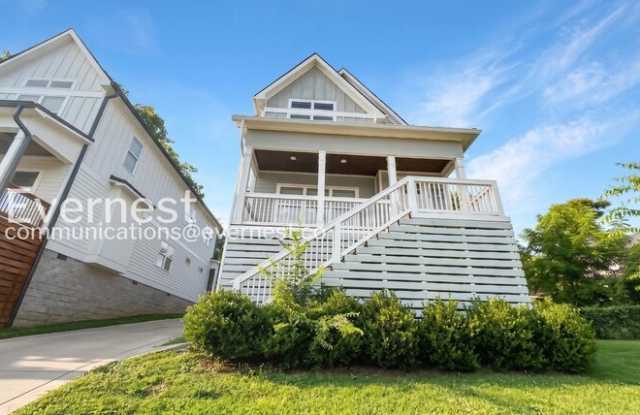 520 Moore Avenue photos photos
