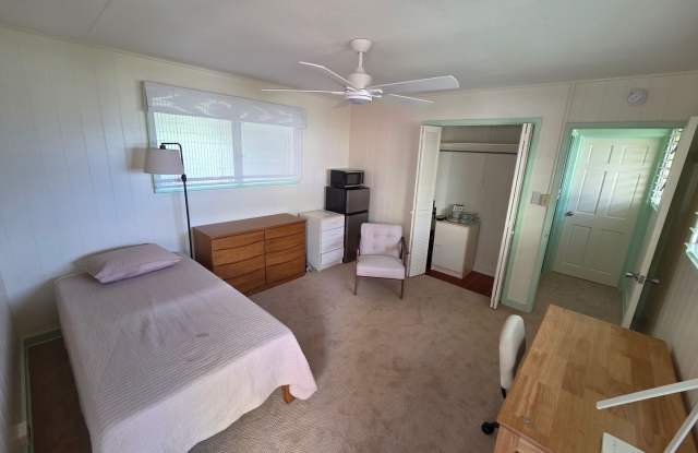Charming Furnished room for rent with Private Entrance | Wilhelmina Rise photos photos