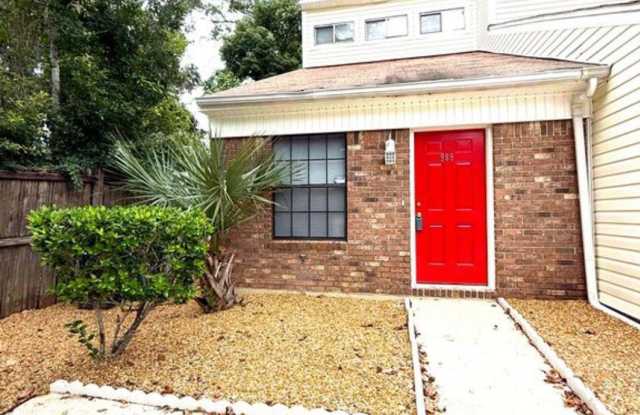 989 Sutor Road - 989 Sutor Road, Tallahassee, FL 32311