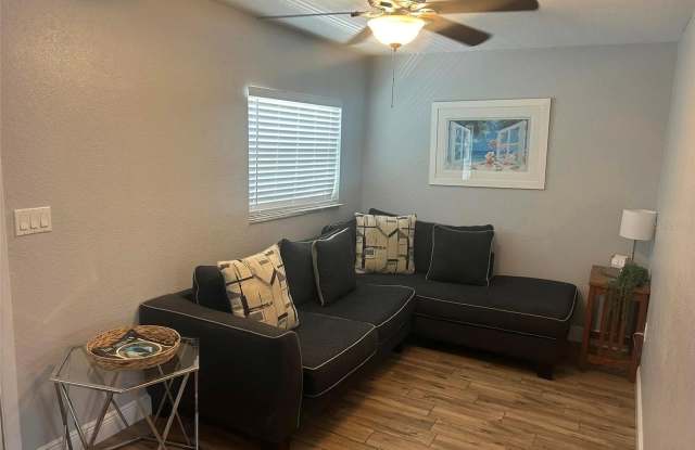 2807 41ST AVENUE N photos photos