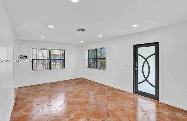 10366 SW 172nd St. Gallery 3
