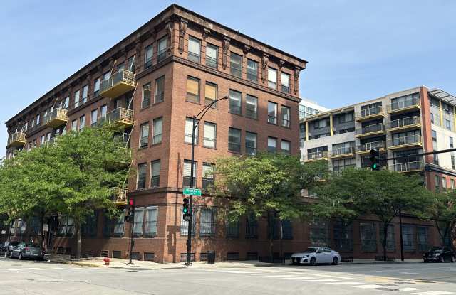 120 E Cullerton St photos photos