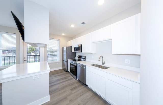 Tiffany Flats photos photos