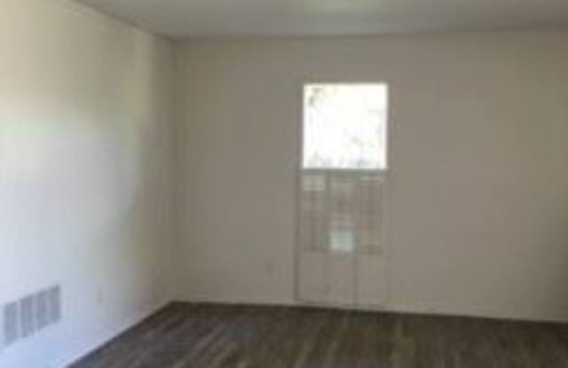 10640 LISBON COURT Gallery 3