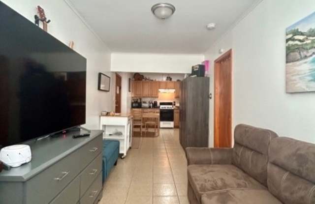 105 E Westfield Ave - 105 East Westfield Avenue, Roselle Park, NJ 07204