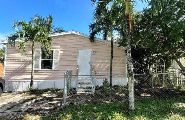 22844 Tradewind Rd photos photos