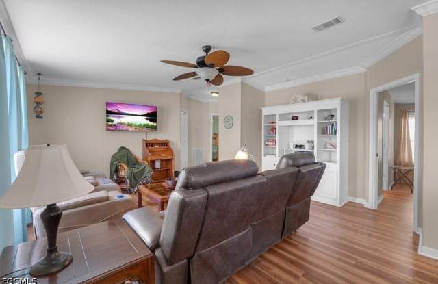 701 Coral Drive Gallery 4
