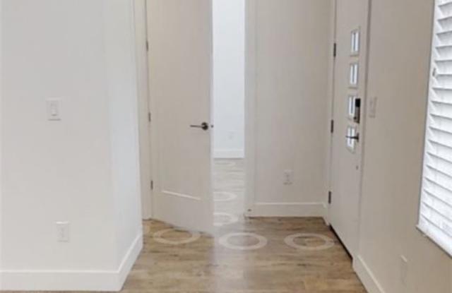 1034 w albion meadow way Gallery 4