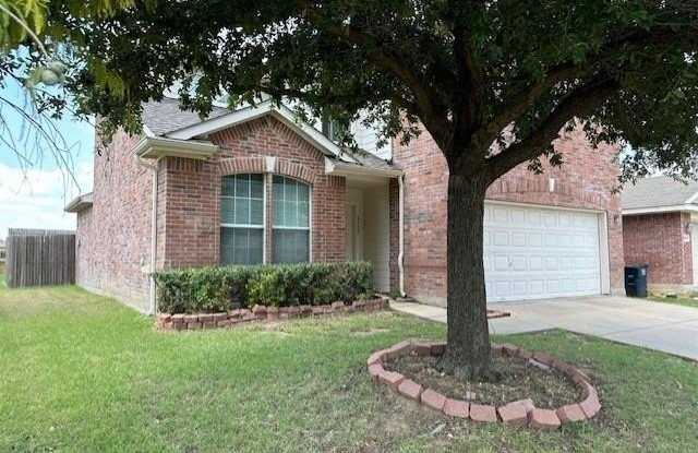 8404 Autumn Creek Trail - 8404 Autumn Creek Trail, Fort Worth, TX 76134