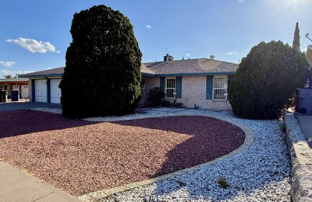 1649 Lomaland Drive Gallery 3