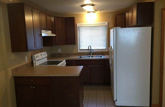 2570 22nd Ter NW Gallery 3