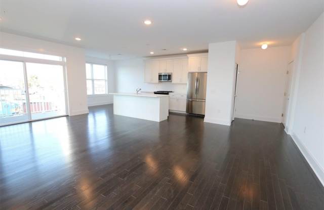 516 Marina Pointe Drive photos photos