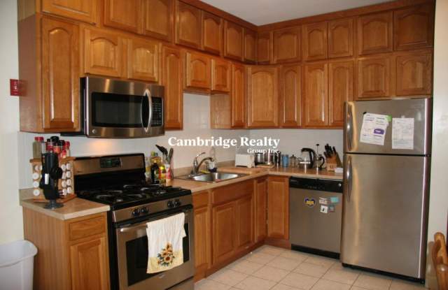 54 Hobson St. - 54 Hobson Street, Boston, MA 02135