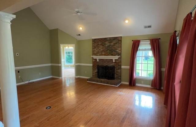 211 Bethesda Court Gallery 4