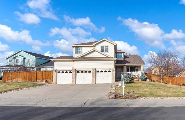 Long Realty & Property Management - Big home. Big yard. Big vibes. 6 beds 4 baths 3,556 sq ft Aurora Highlands 3-car garage photos photos