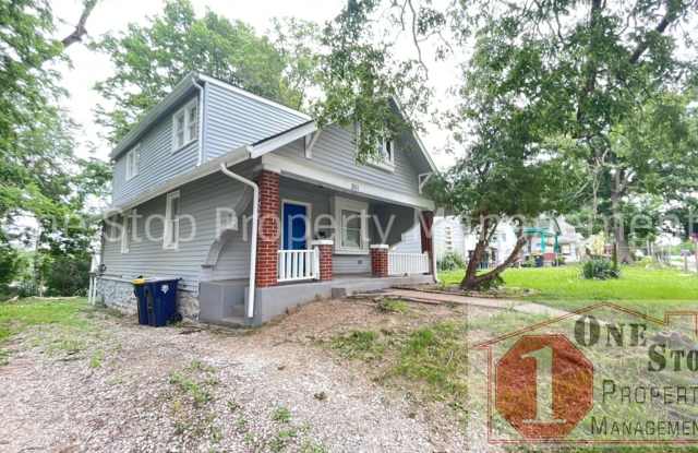 4 Bedroom 2 bathroom in Kansas City! photos photos