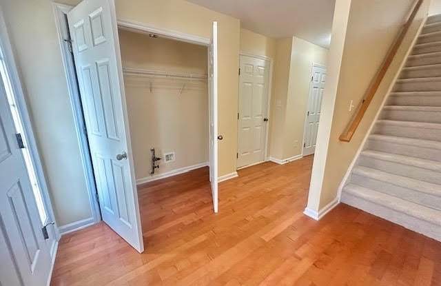 9713 Blackwell Drive Gallery 4