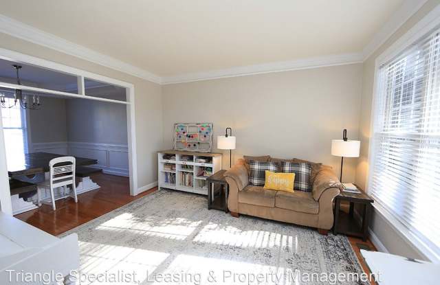 2309 Falls River Avenue Gallery 3