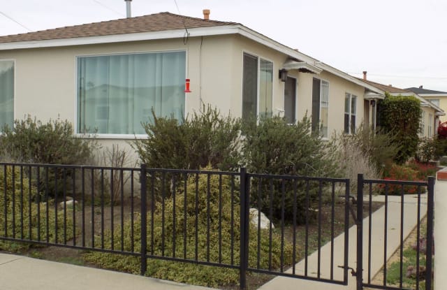 328 W 19th Street - 328 West 19th Street, Los Angeles, CA 90731