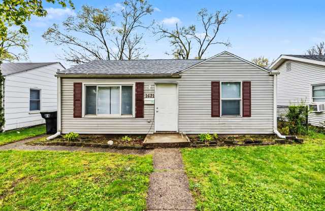 1621 N Adams St photos photos