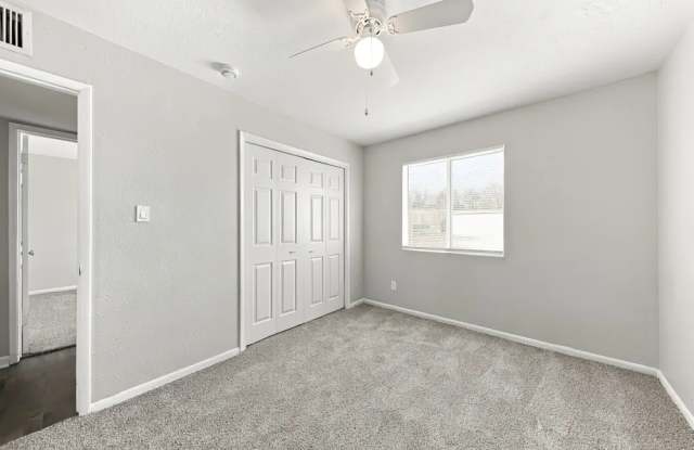 3126 W Orchid Ln Gallery 4