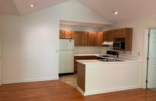 598 Tyrone Road Gallery 4