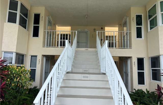 379 N GROVE ISLE CIRCLE 379 Gallery 3