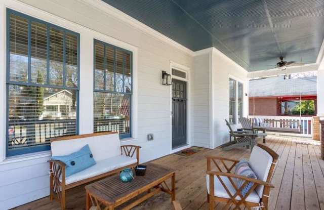 1280 OAK Street SW Gallery 2
