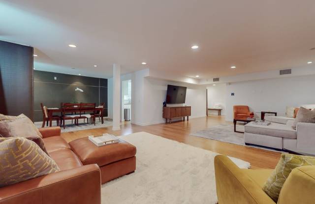 10366 Wilshire Blvd - 10366 Wilshire Boulevard, Los Angeles, CA 90024