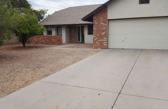 4741 E VOLTAIRE Avenue - 4741 East Voltaire Avenue, Phoenix, AZ 85032