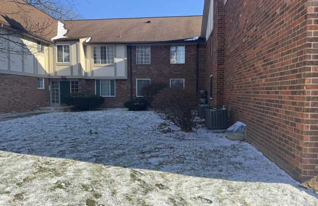 30208 Southfield Road photos photos
