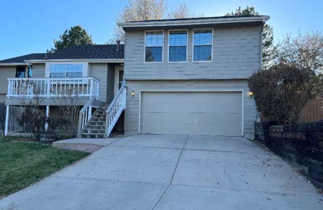 8043 S Newport Ct - 8043 South Newport Court, Centennial, CO 80112