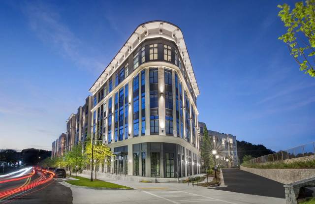 Chamblee City Heights Apartments Gallery 2