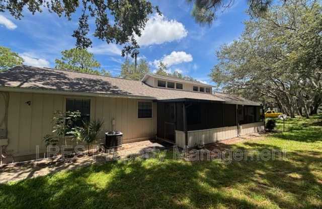 4654 Lighthouse Circle photos photos