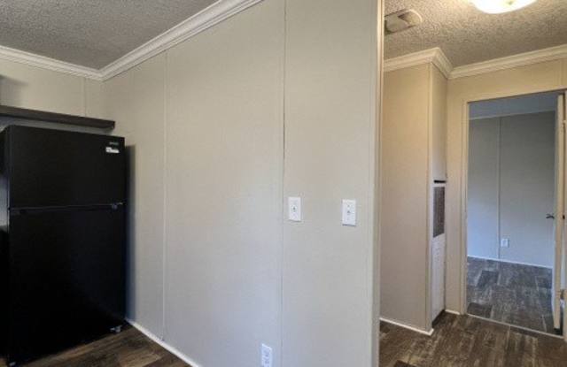 149 Railway Avenue Gallery 4