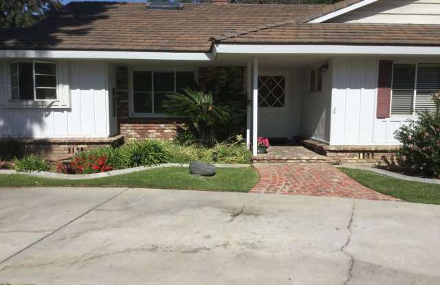 1316 S. Hidden Valley Dr. Gallery 2