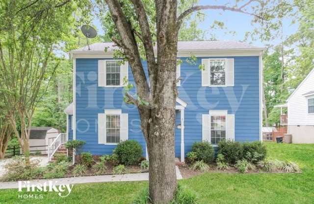 2325 Oak Leigh Drive - 2325 Oak Leigh Drive, Charlotte, NC 28262