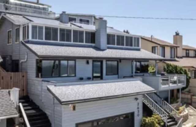 2630 Maple Avenue photos photos