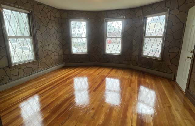 60 Hathaway Street - 1 photos photos