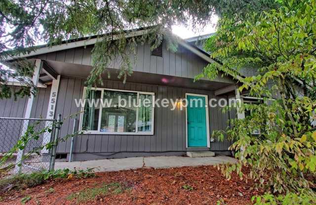 3 Bed, 2 Bath Home Off SR 500 at NE 54th Avenue photos photos
