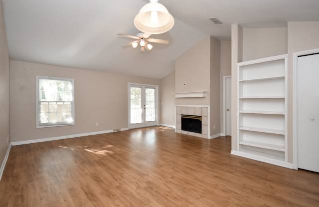 2BR/2BA Upstairs Condo in Haile Village Center – $1,575/month photos photos