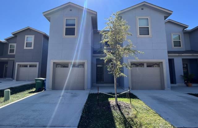 6414 Luglio Lane unit: 104 photos photos