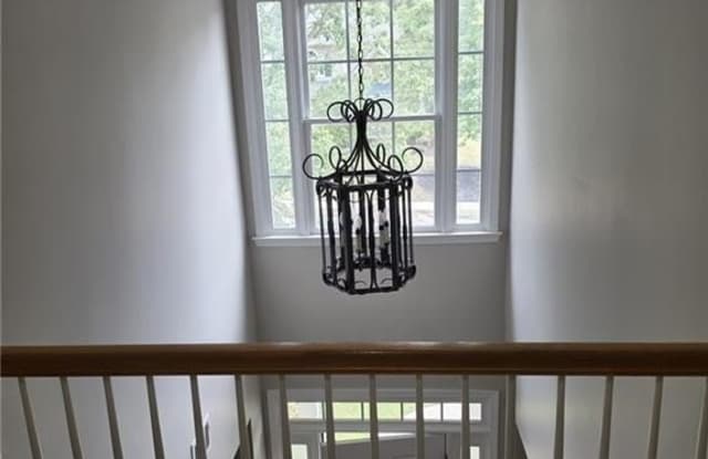1712 Hillside Bend Crossing Gallery 3