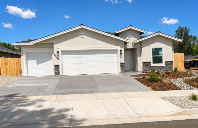 New build in Shastina Ranch Subdivision photos photos