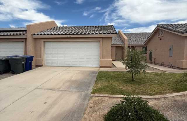 Desert Sky 3 Bedroom Townhome! photos photos
