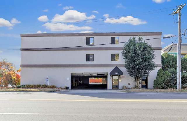 289 Main Avenue unit: 36 photos photos