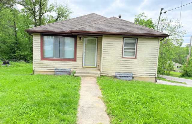 8661 E 26th St photos photos