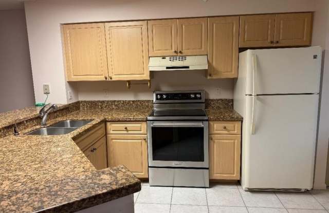 2205 S Cypress Bend Dr photos photos