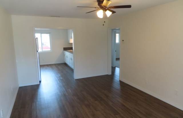 Renovated Two Bedroom Apartment in La Mesa Gallery 4