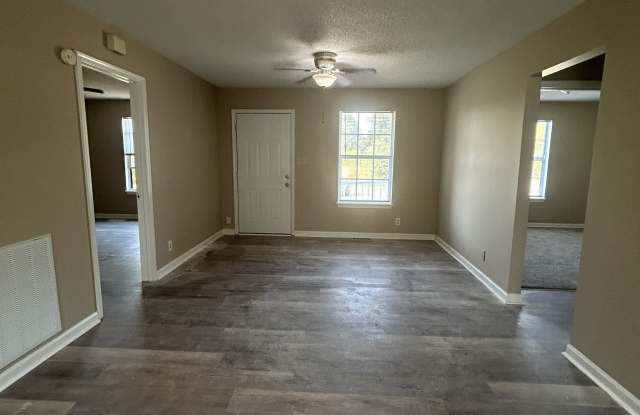 2070 Carneal Lane Gallery 3